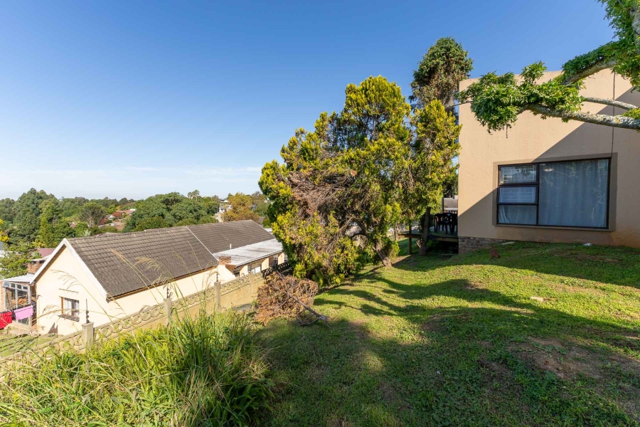 5 Bedroom Property for Sale in Denneoord Western Cape